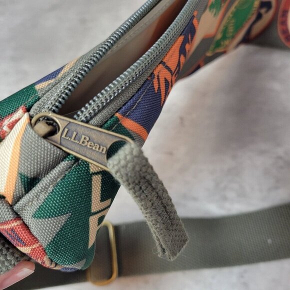 LL Bean Canvas Cooler Sling Bag‎ Leather Trim Camping Hiking Fishing - Picture 7 of 8